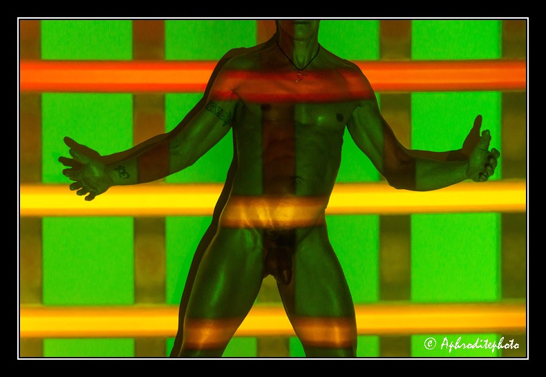 004 Body lightings men
